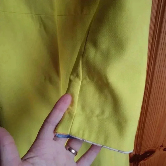 New Monton yellow coat - Picture 3 of 5